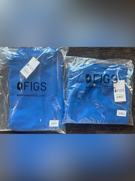 Figs Other - SOLD SOLD SOLD NEW Figs Royal Blue Scrub Set